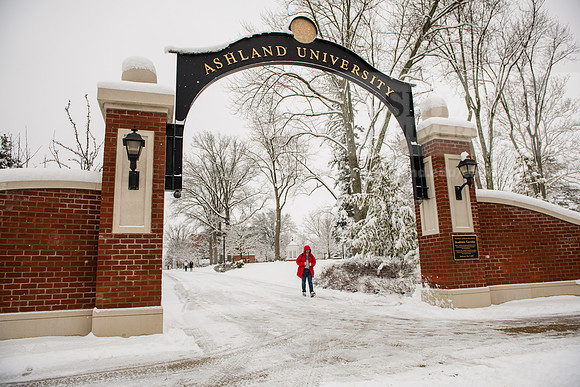 WinterCampusLife0123ALW_3508