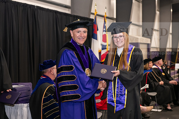 105SpGradBachelorScience0524AWB_9605