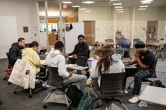 LibraryActiveLearningClassroom0124AWB_6026