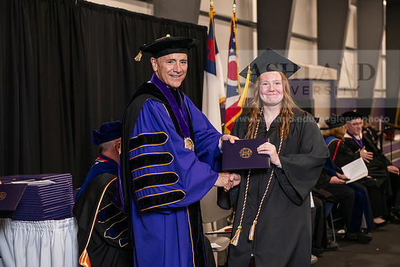 100SpGradBachelorNursing0524AWB_9774