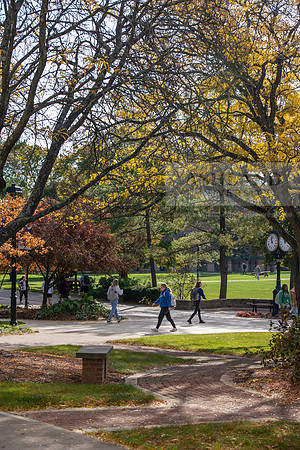 FallCampusLife1024AWB_5560