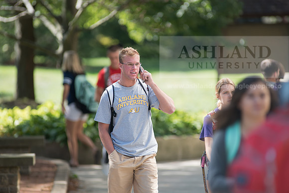 StudentsCampus0816ALW_0669