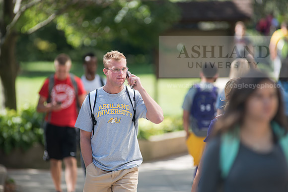 StudentsCampus0816ALW_0671