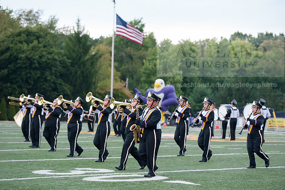 AUvsFindlayFtball0916ALW_7548-2