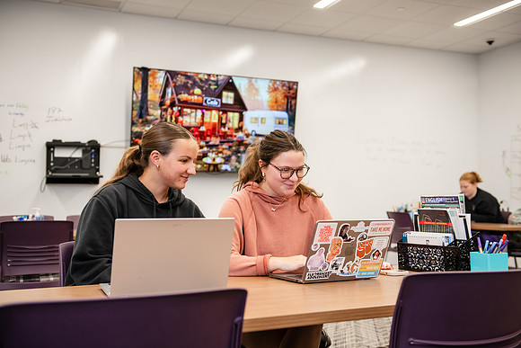 WCCStudentStudy1024AWB_8178