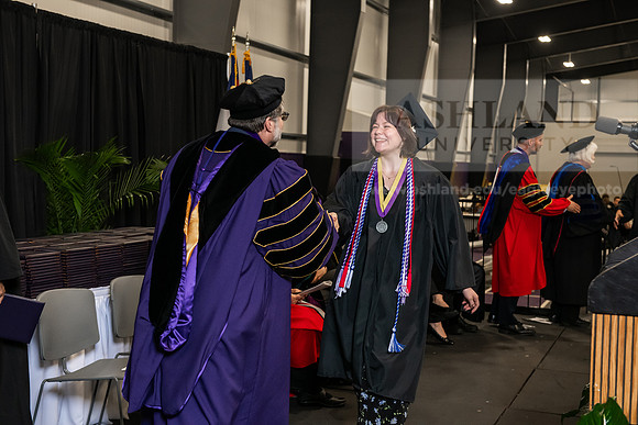 001SPGradBachelorArts0525AWB_3378