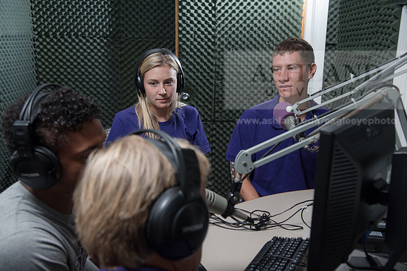 WRDLRadio0916ALW_8245