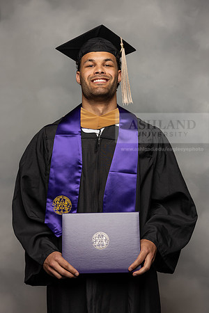 056SpGradMasterBusiness0524CCP10685