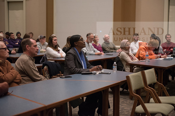 Ashland Center for Nonviolence - War in the Bible Panel Discussi