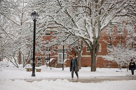 WinterCampusLife0123ALW_4096