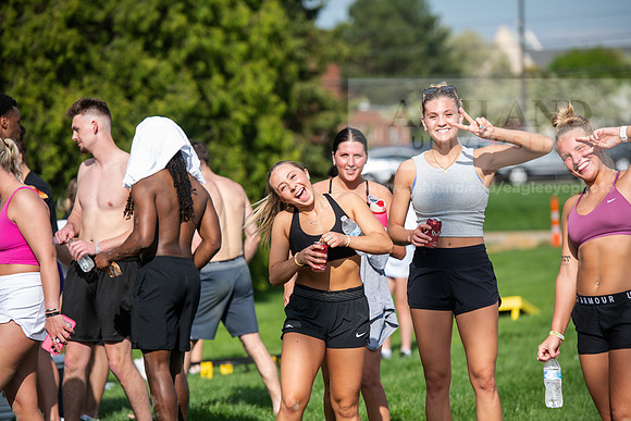 186SpringCampusLife0425AWB_0347