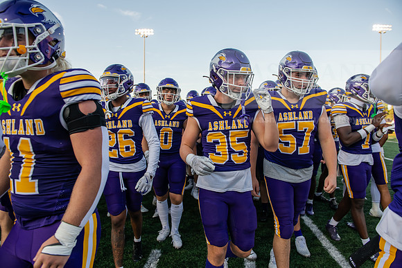 AUvIUPFootball0924AWB_3533