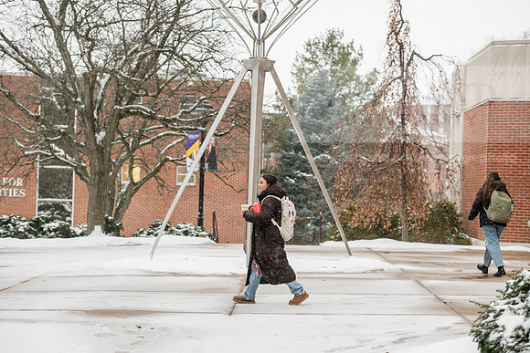 StudentsReturnWinterCampus0125AWB_6762
