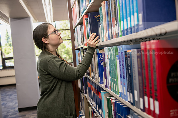 SeminaryLibrary0524AWB_0881