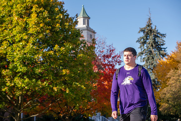 FallCampusLife1024AWB_5040