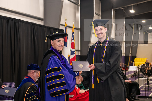 081SpGradBachelorScience0524AWB_9590