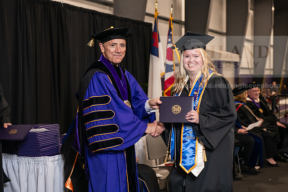 052SpGradBachelorNursing0524AWB_9742