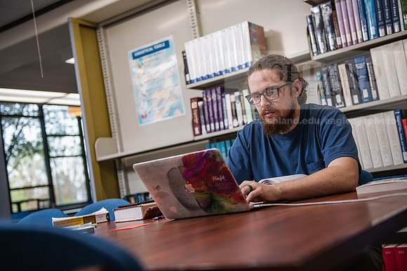 TheologicalSeminaryMasterDivinity0425AWB_8841