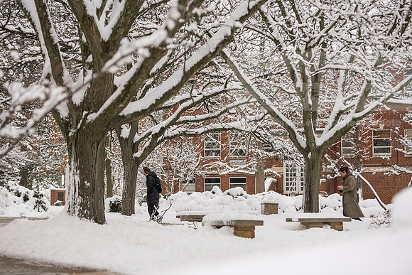 WinterCampusLife0123ALW_4270
