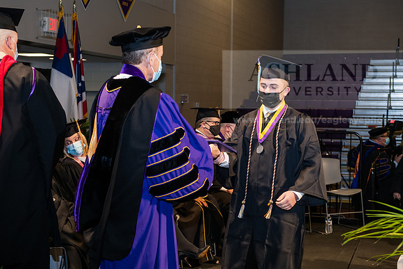 029BachelorEducationWiGrad1221ALW_7032