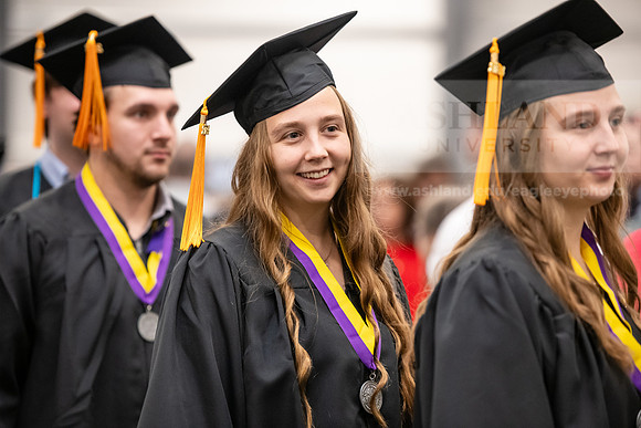 378SpGradProcessional0524AWB_8744