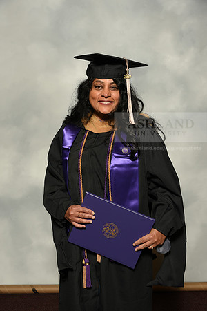109MasterBusinessWiGrad1221MP7_0726