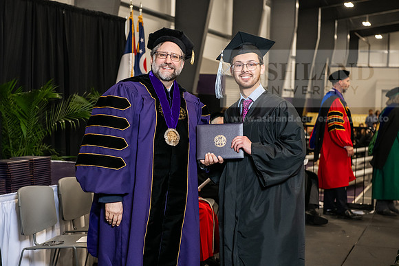170SPGradBachelorScienceEducation0525AWB_4606