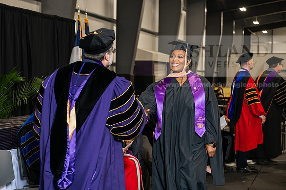 110SpGradMasterBusinessAdmin0525AWB_3127