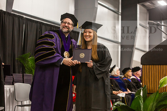 068SpGradBachelorSciEducation0525JH6Q8B9589