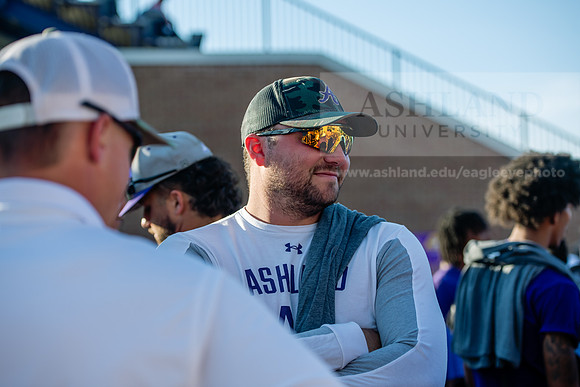 AUvIUPFootball0924AWB_3409