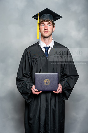 140SpGradBachelorScience0525AU-Graduation-2025-Andrew-0852