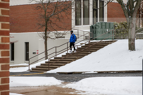 StudentsReturnWinterCampus0125AWB_6598