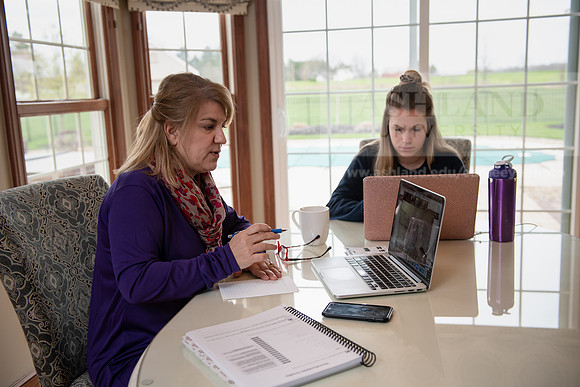 OnlineEducation0420ALW_0965