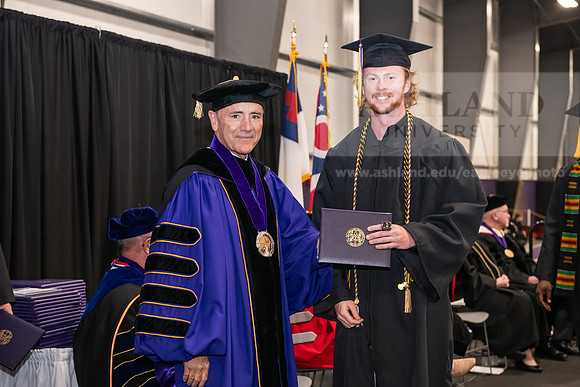 092SpGradBachelorScience0524AWB_9597