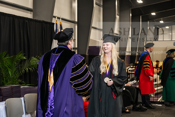 100SPGradBachelorScienceEducation0525AWB_4549