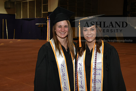 054WiGradPreCeremony1221MP7_0084