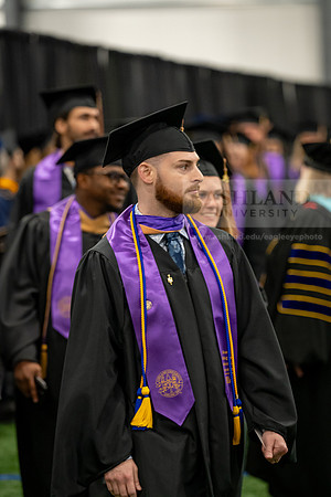 067SpGradProcessional0525AEAU-Graduation-2025-Andrew-0040