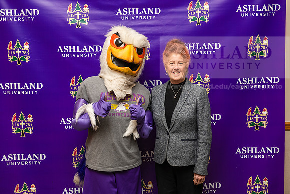 008Kalamus_Joan_FutureEagleDayNo10125AWB_1840