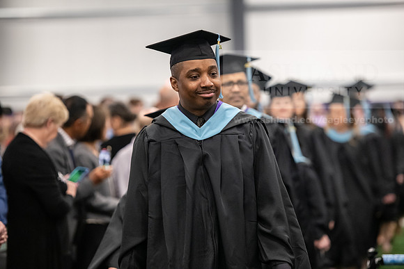 037SpGradProcessional0524AWB_8487