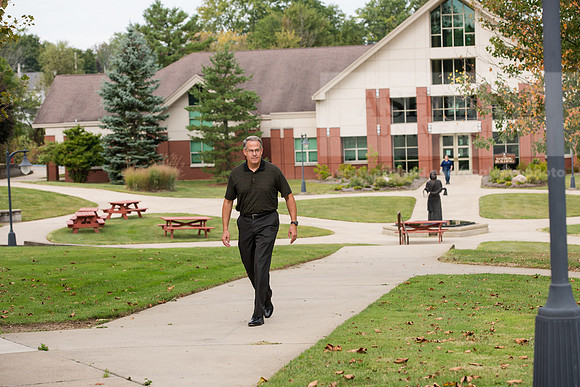 SeminaryCampusLife1019ALW_9341
