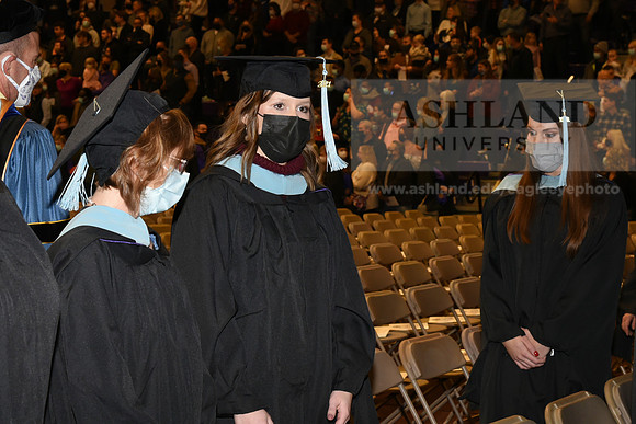 039WiGradPreCeremony1221MP7_0122