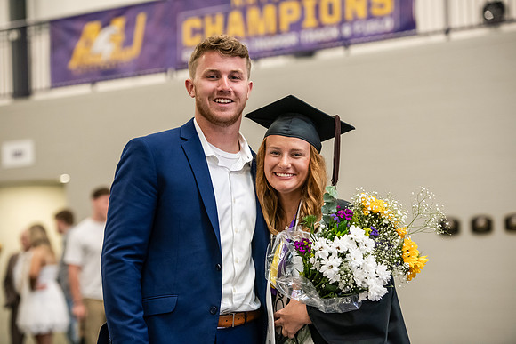 102SpGradPostCeremony0525AWB_4916