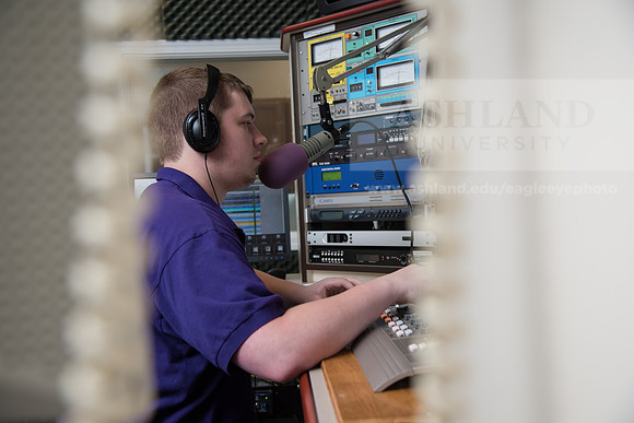 WRDLRadio0916ALW_8265