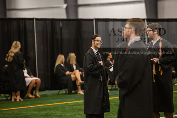 004SpGradPreCeremony0525JH6Q8B7878