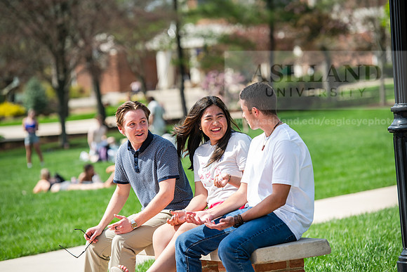 002SpringCampusLife0425AWB_9561