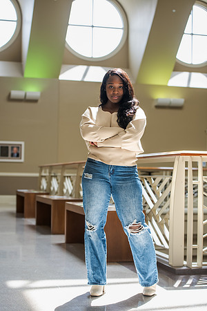 MBAAmyaBrown0425AWB_5418