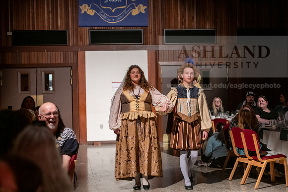 MadrigalFeaste1124AWB_2980