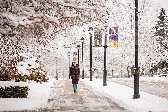 WinterCampusLife0123ALW_3795