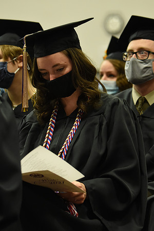 119WiGradCeremony1221MP7_0296