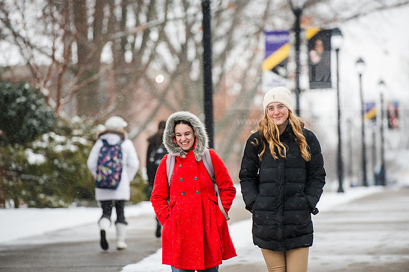 StudentsReturnWinterCampus0125AWB_6807